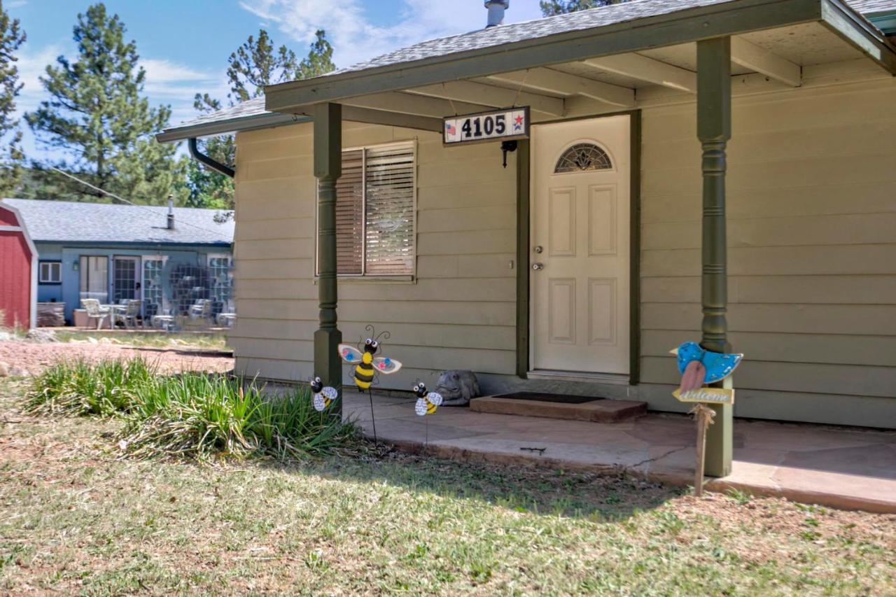 Pine Cabin Exterior foto